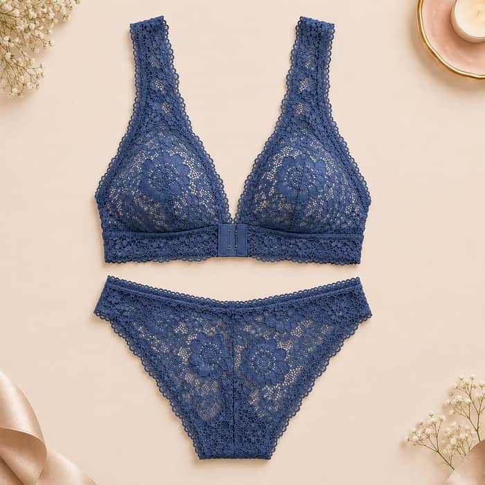 Lace Lingerie Set listing image 3 of 5