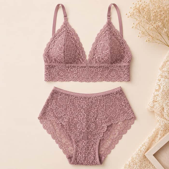 Lace Lingerie Set listing image 3 of 5